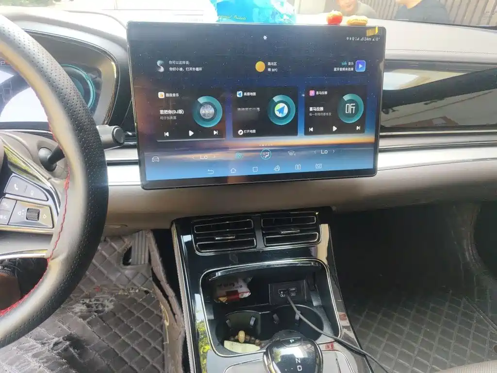 BYD Han — миниатюра 6