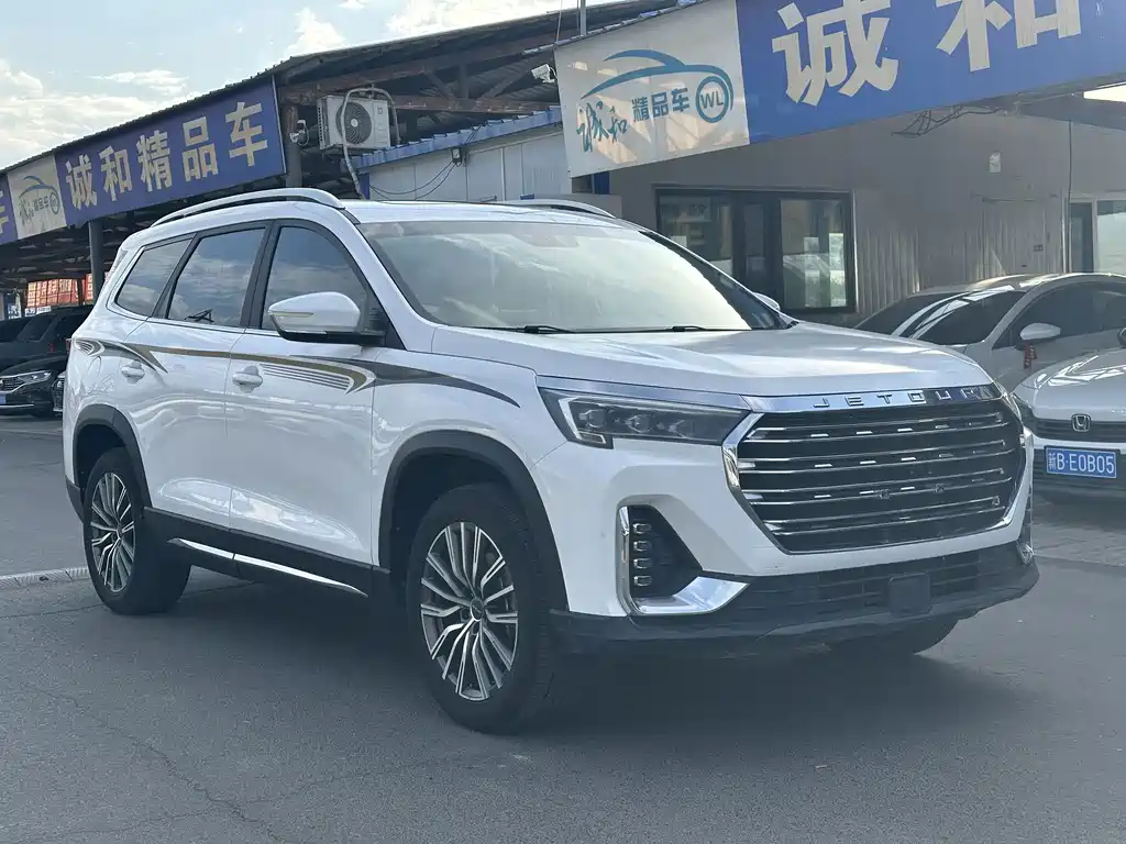 Jetour X90 PLUS - фото 3