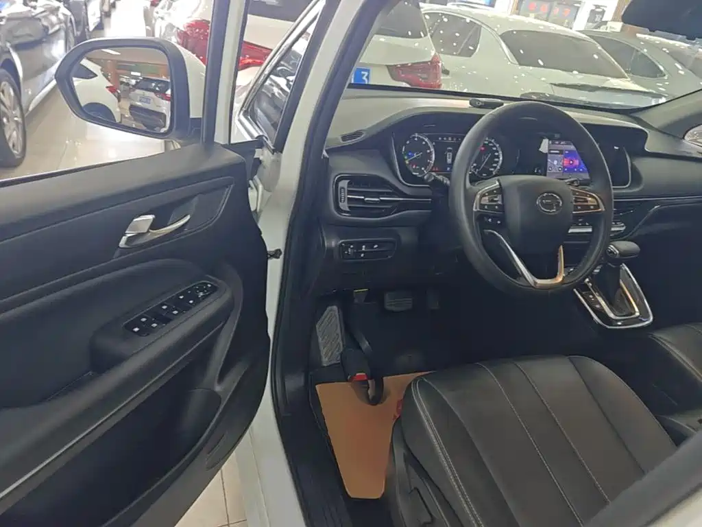 GAC Motor Trumpchi M6 — миниатюра 16