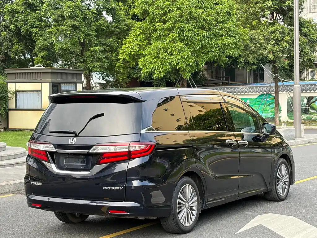 Honda Odyssey — миниатюра 32
