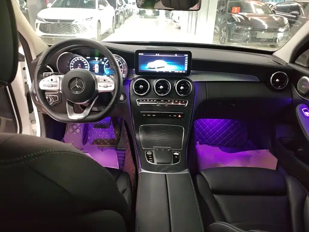 Mercedes-Benz C-Class — миниатюра 10