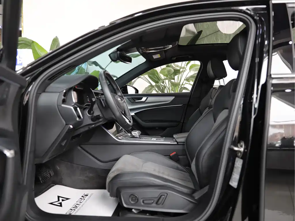 Audi A6L 2022 45 TFSI quattro