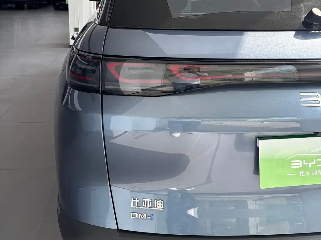 BYD SEA LION 07 DM I