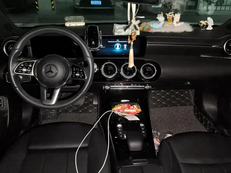 Mercedes-Benz A-Class — миниатюра 12