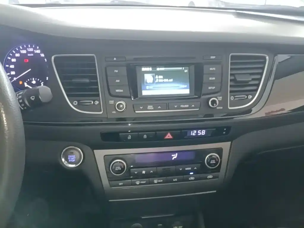 Hyundai Mistra — миниатюра 13