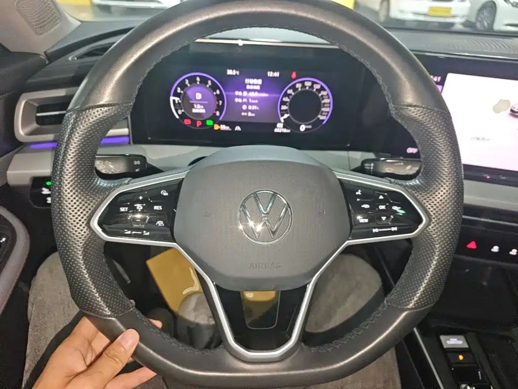 Volkswagen Lamando — миниатюра 11