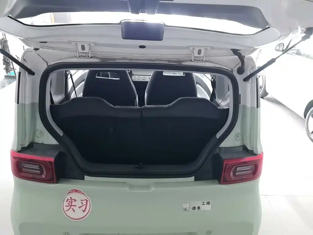 Wuling MINIEV — миниатюра 19
