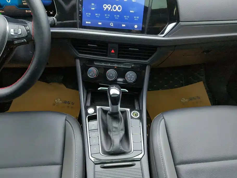 Volkswagen Sagitar — миниатюра 16