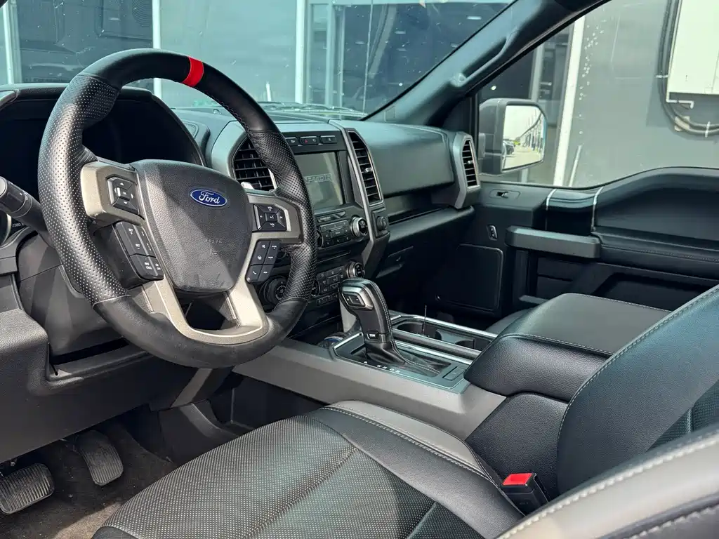 Ford F-150 Raptor — миниатюра 6