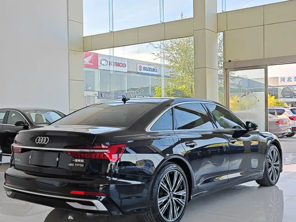 Audi A6L — миниатюра 9