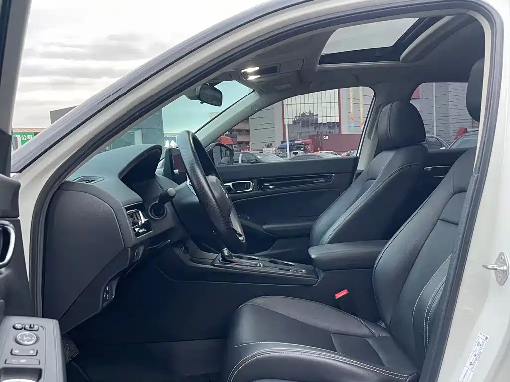Honda Civic — миниатюра 4