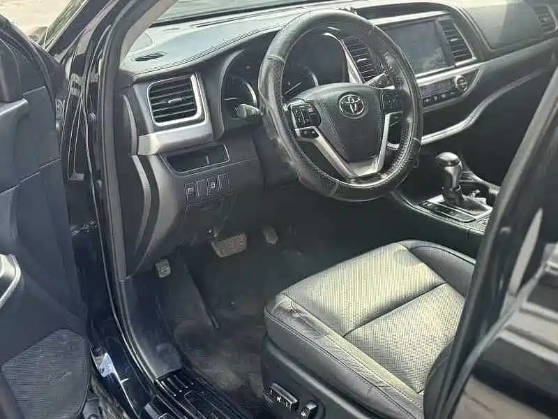 Toyota Highlander — миниатюра 14