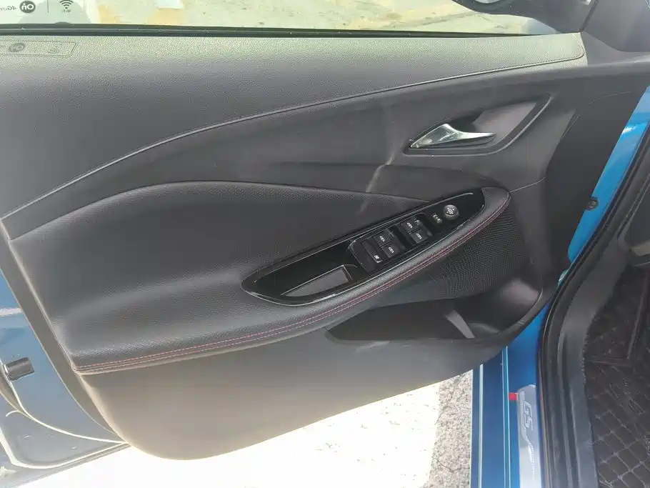 Buick Verano — миниатюра 7