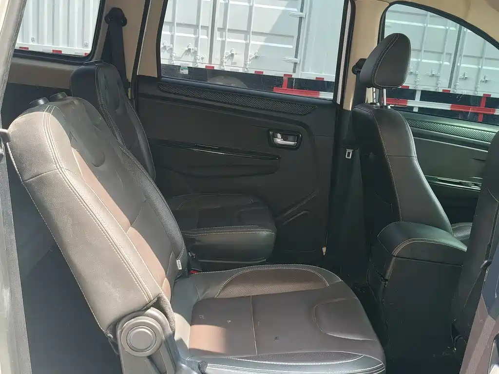 Dongfeng 330 2022 1.5L 330S MT VI