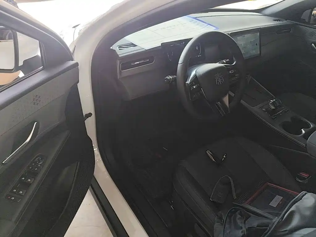 BYD Qin PLUS — миниатюра 16
