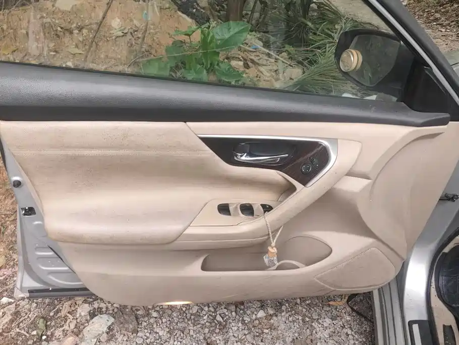 Nissan Teana — миниатюра 7