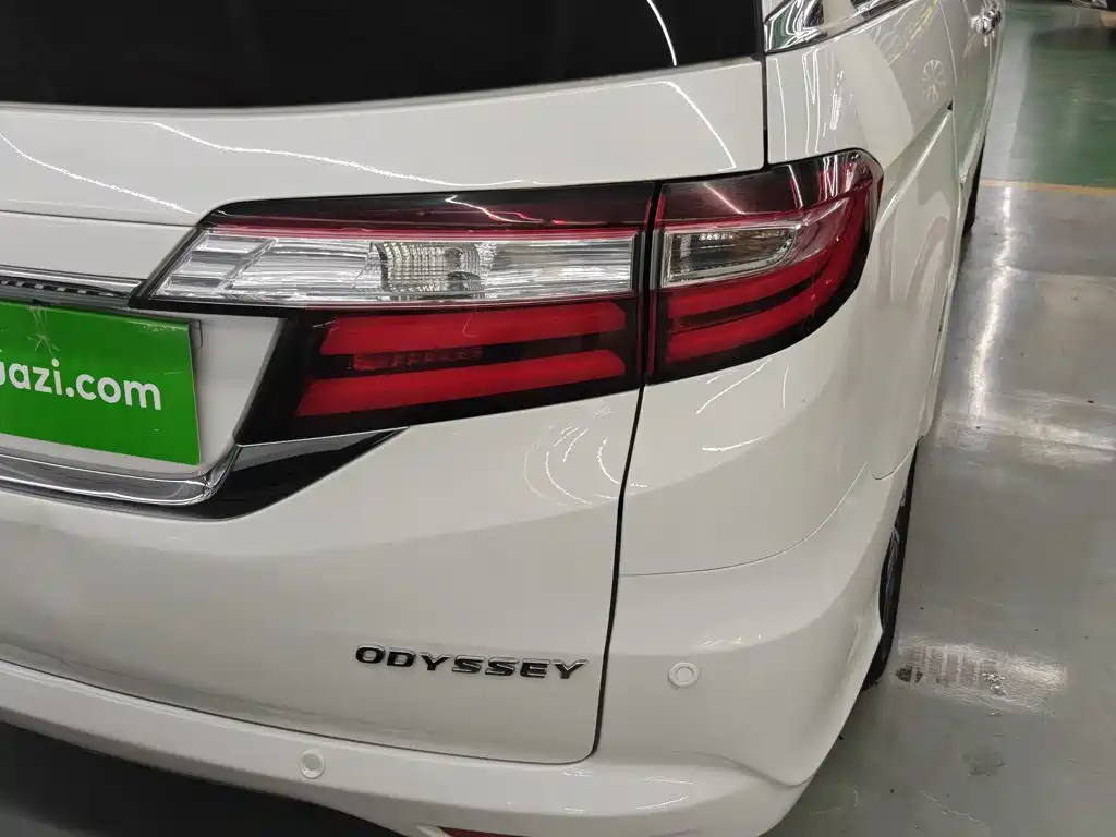 Honda Odyssey — миниатюра 8