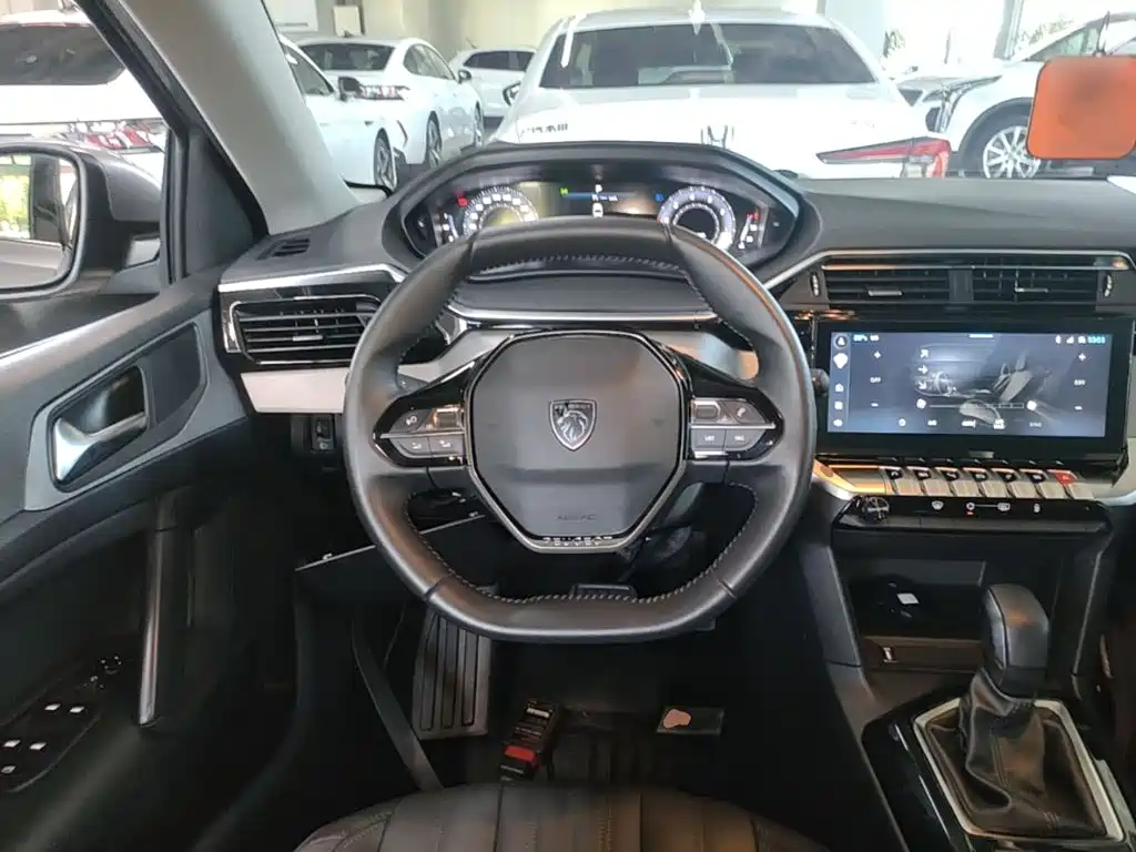 Peugeot 408 — миниатюра 11
