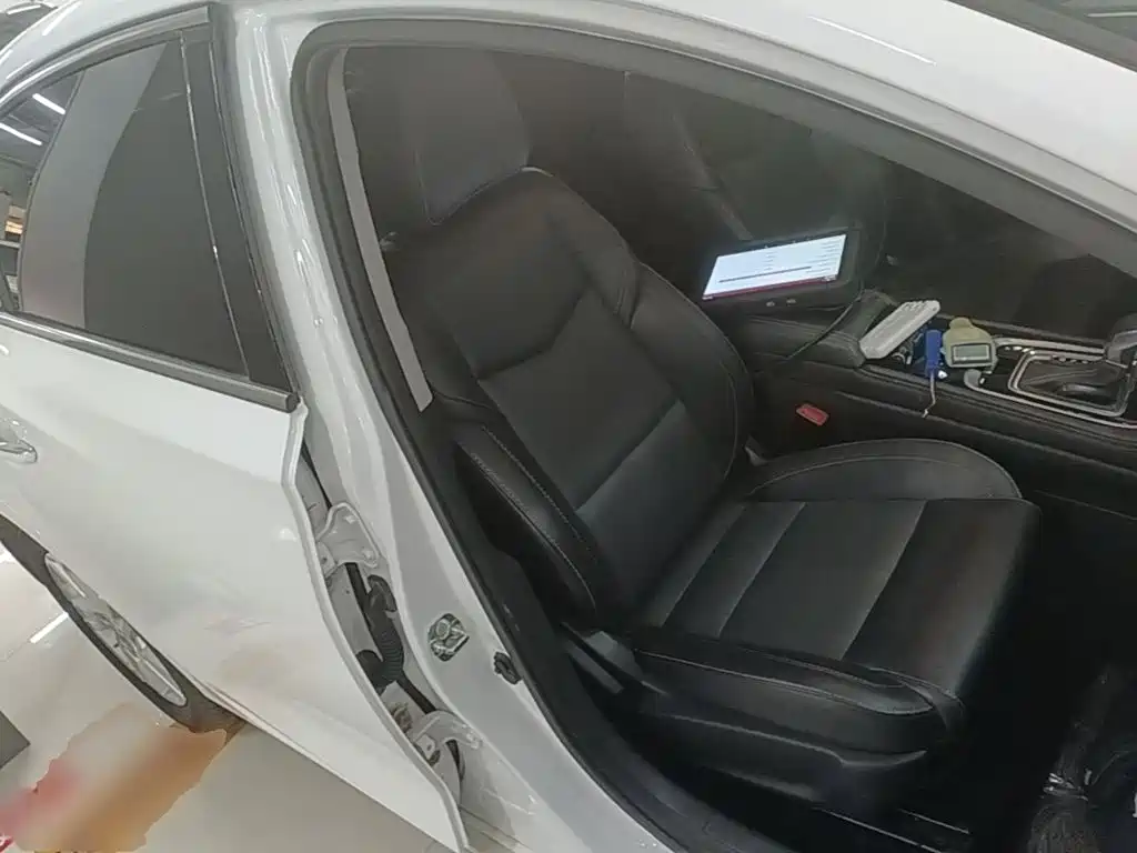 Changan Eado — миниатюра 25
