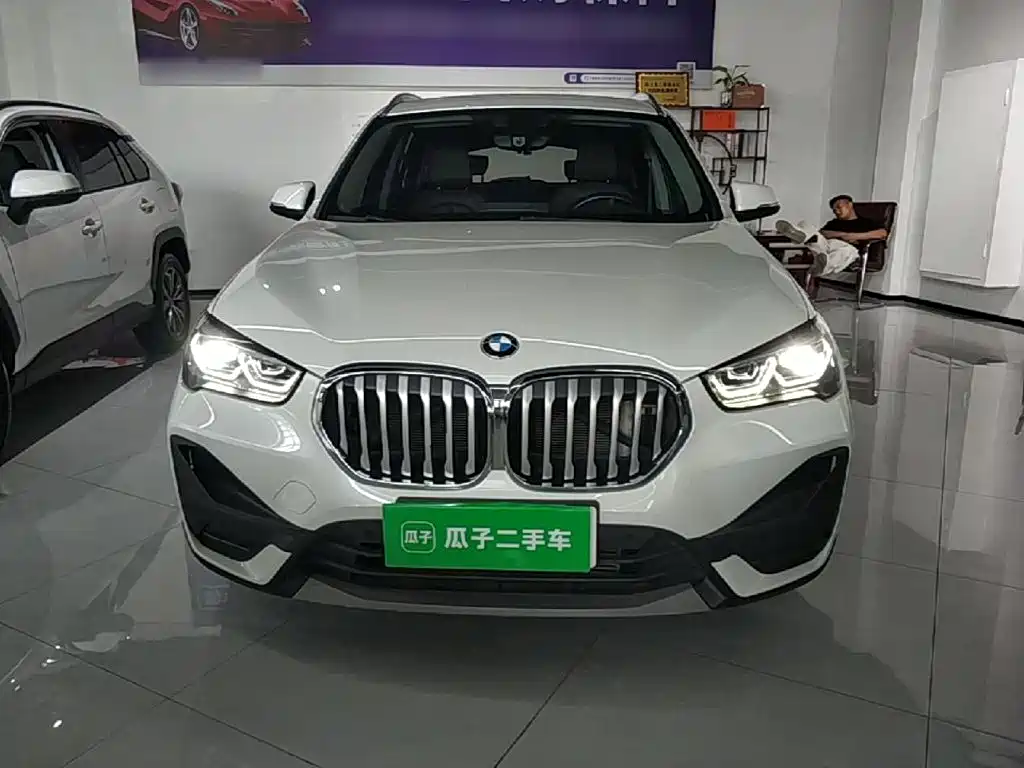 BMW X1 — миниатюра 3