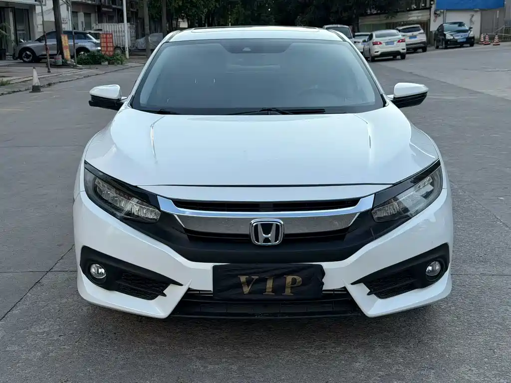 Honda Civic 2016 220TURBO CVT