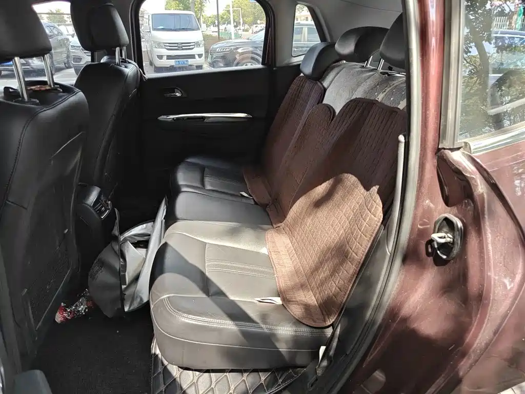 Peugeot 3008 — миниатюра 15