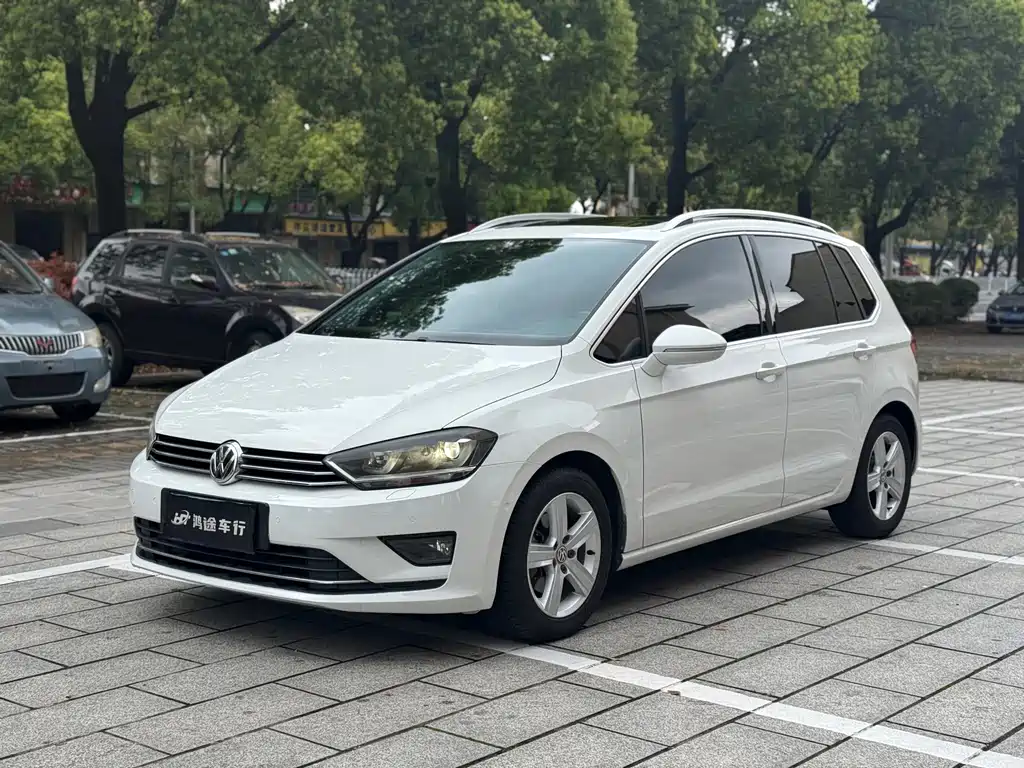Volkswagen Golf (Import) 2015
