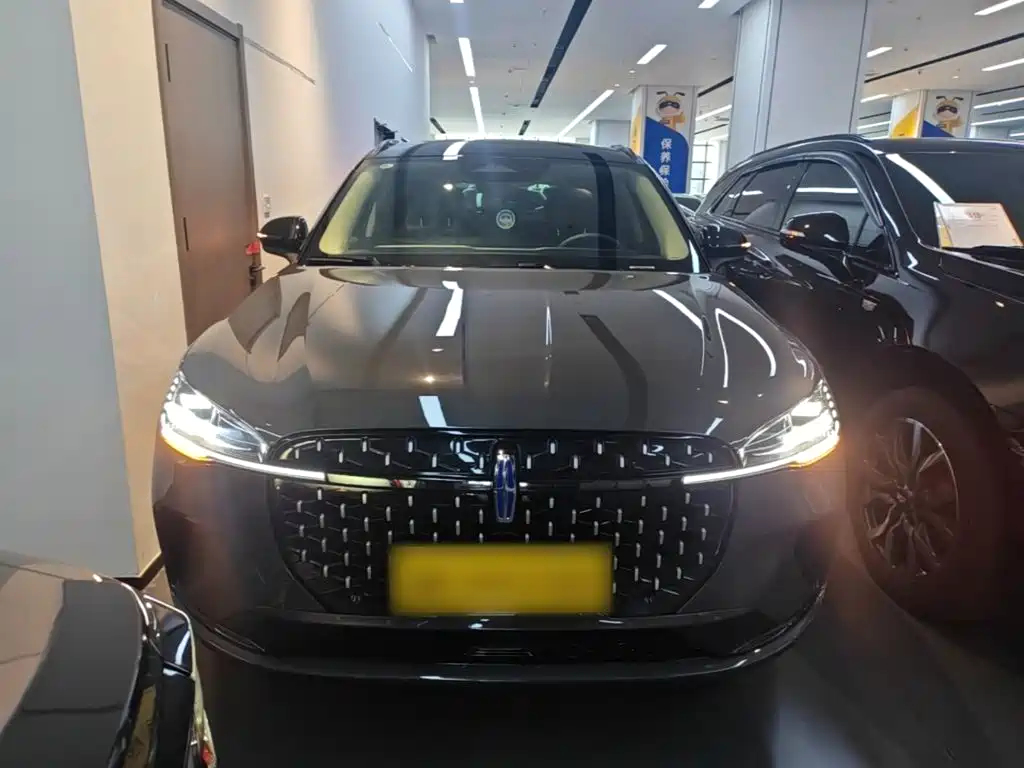 Lincoln Corsair — миниатюра 3
