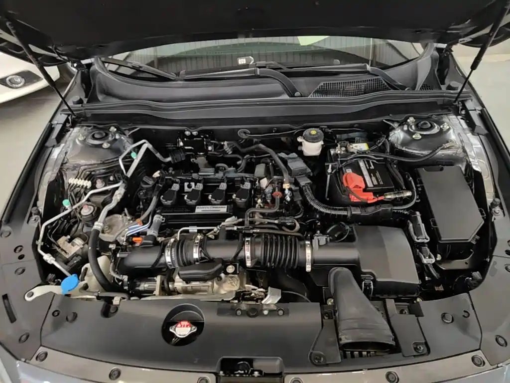 Honda Accord — миниатюра 20