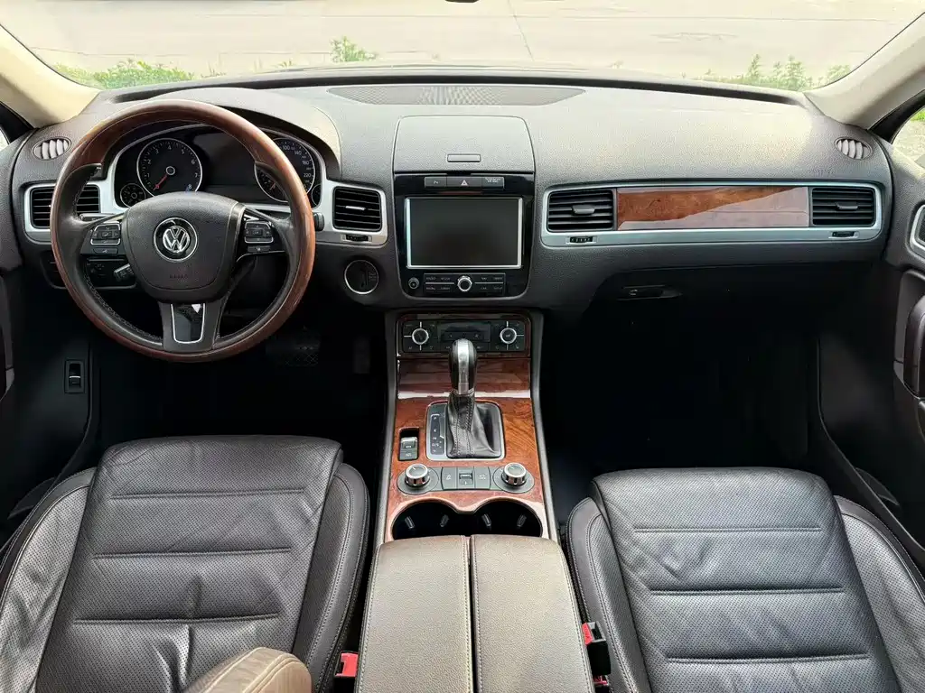 Volkswagen Touareg 2014 3.0TSI
