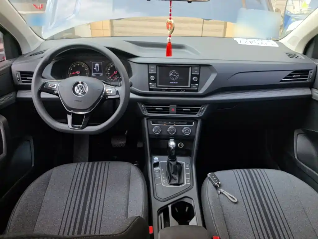 Volkswagen Tharu — миниатюра 10