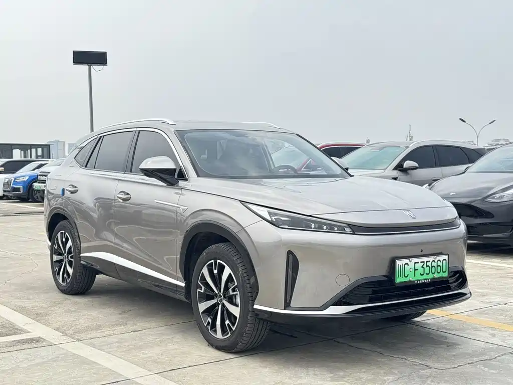 Roewe D5X DMH — миниатюра 3