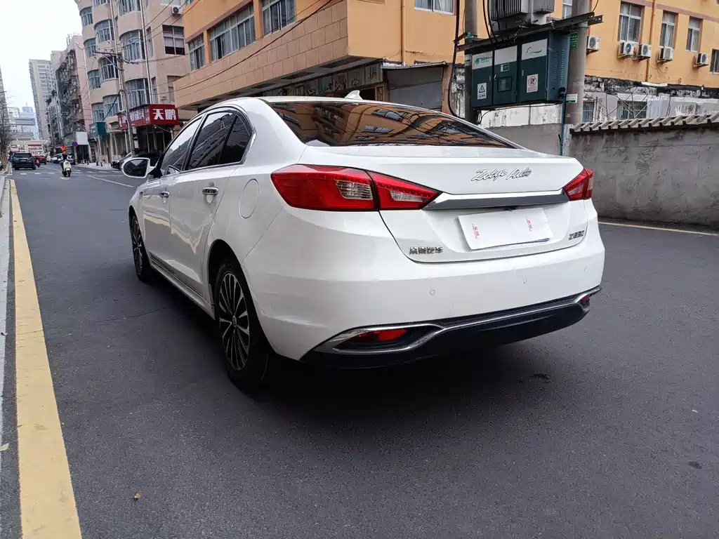Zotye Zotye Z500 — миниатюра 3