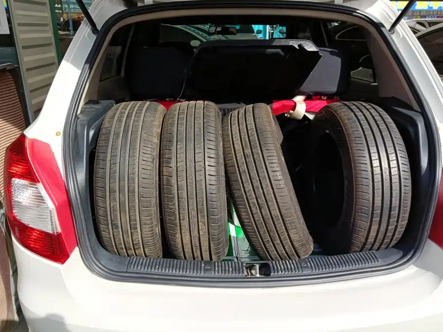 Skoda Fabia — миниатюра 4