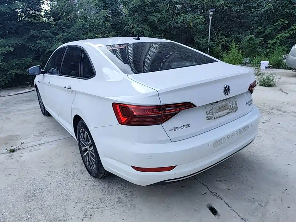 Volkswagen Sagitar — миниатюра 5