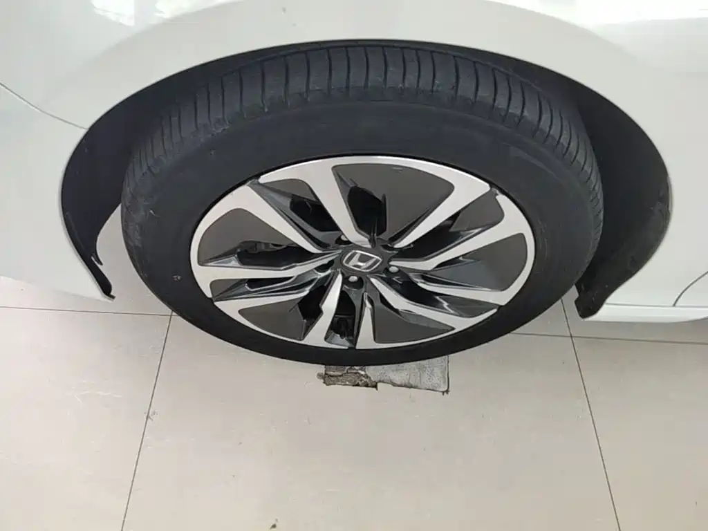 Honda Accord — миниатюра 25