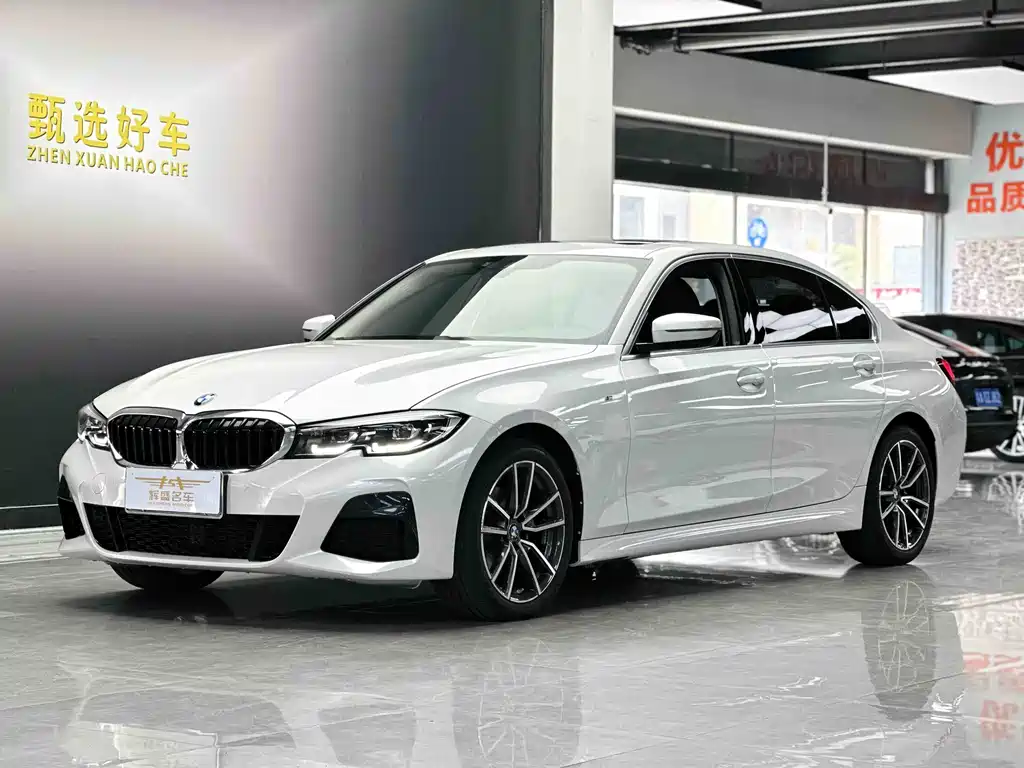 BMW 3 Series 2022