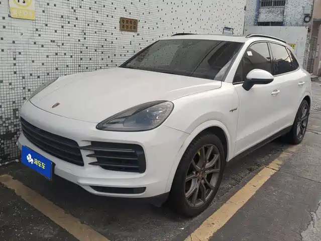 Porsche Cayenne E-Hybrid