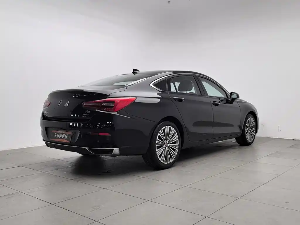 Hongqi Hongqi H5 — миниатюра 2