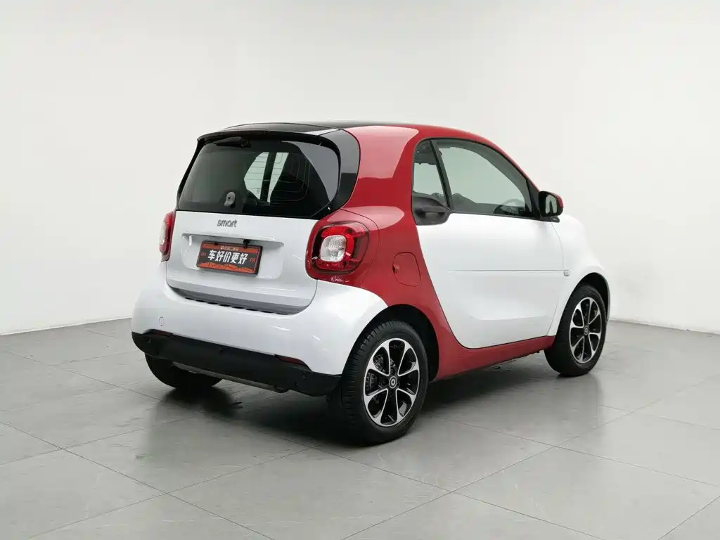 smart Smart Fortwo — миниатюра 2