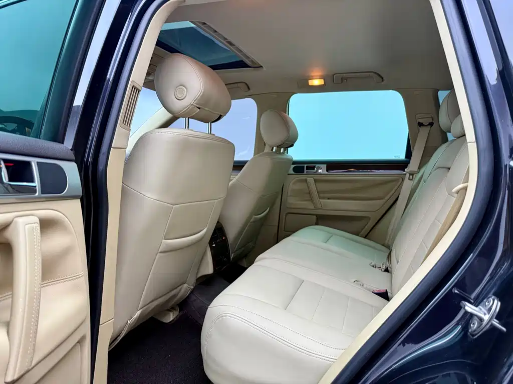 Volkswagen Touareg — миниатюра 6