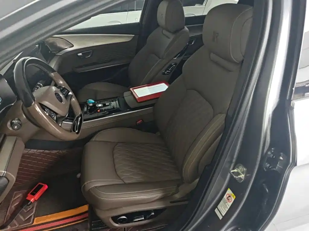 BYD Han — миниатюра 15