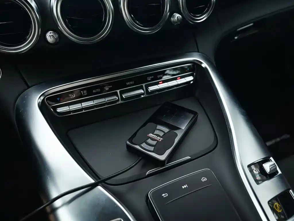 Mercedes-Benz AMG GT — миниатюра 10