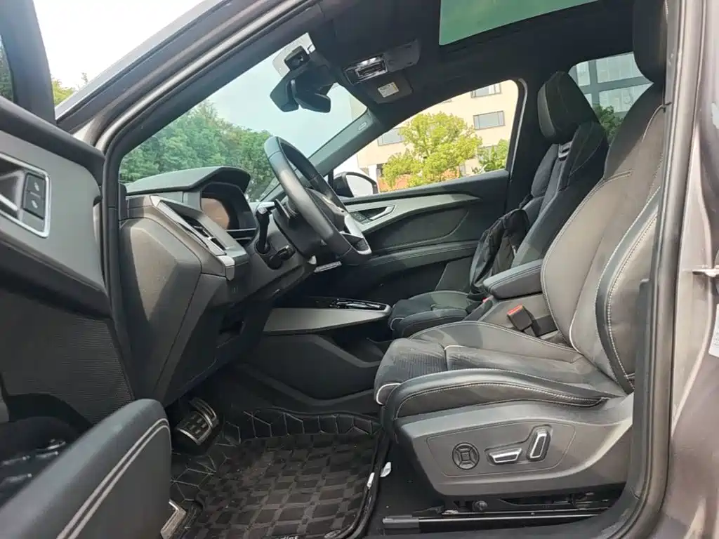 Audi Q5 e-tron — миниатюра 20