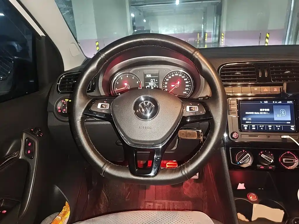 Volkswagen Polo — миниатюра 3