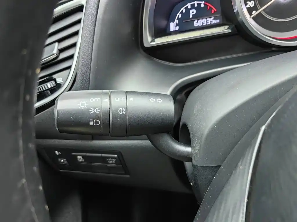 Mazda 3 Axela — миниатюра 21