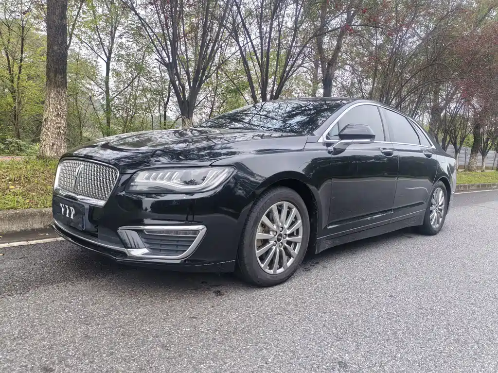 Lincoln MKZ