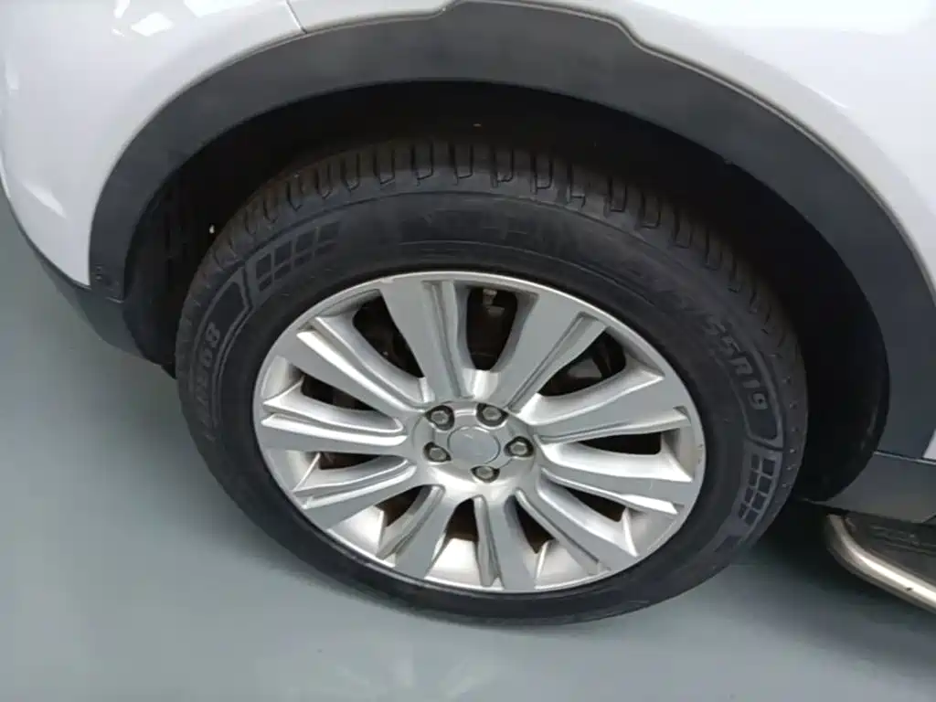 Land Rover Evoque — миниатюра 23