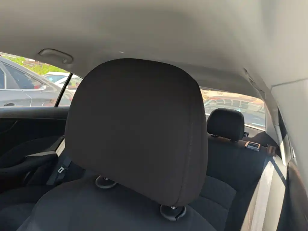 Roewe i5 2023 1.5L MT