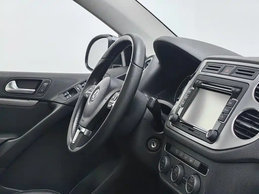 Volkswagen Tiguan — миниатюра 22